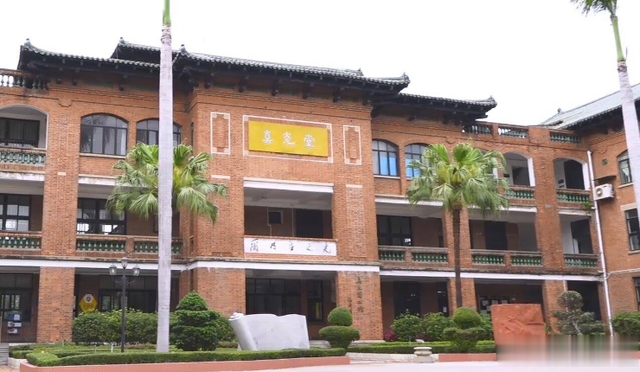 广州市|广东广州市荔湾区值得游玩的旅游景点有哪些？自驾游有什么攻略？