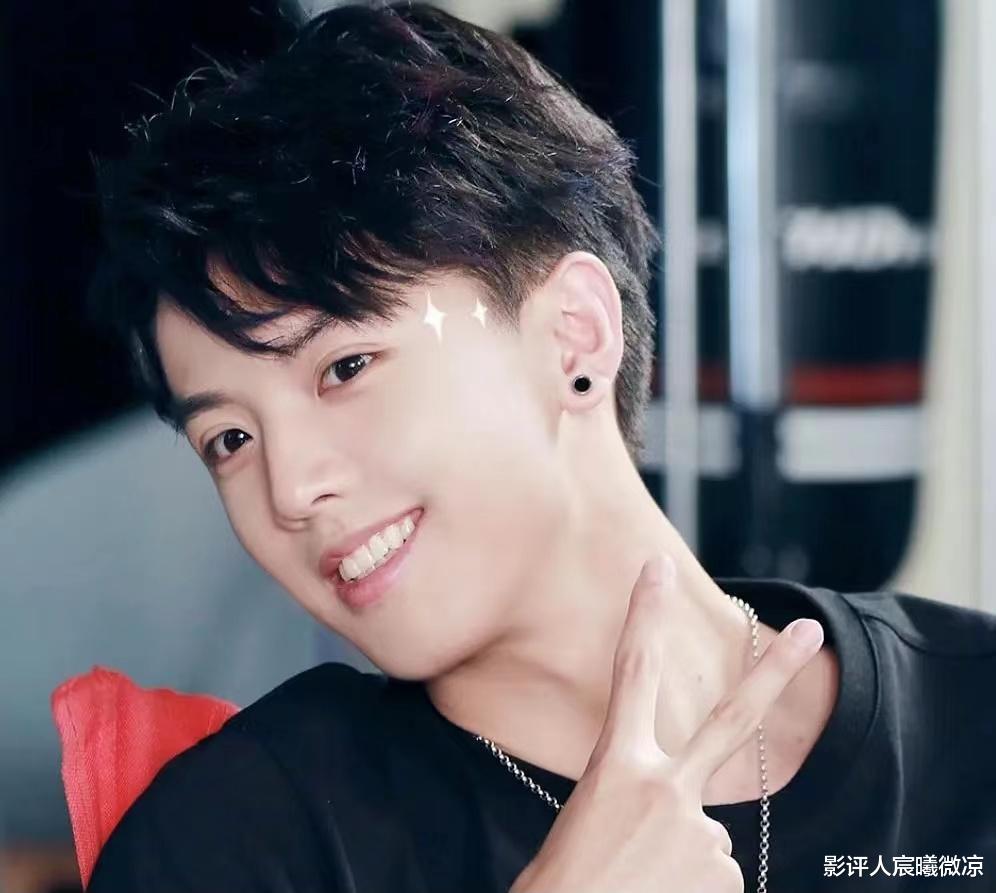 从《琉璃》到《宁安如梦》，“英年早婚”的他虐心剧本越拿越顺手