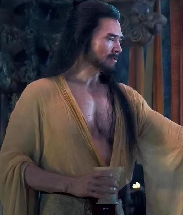 费翔|事实证明,62岁“无妻无子”的费翔,已经走上了另一条人生大道