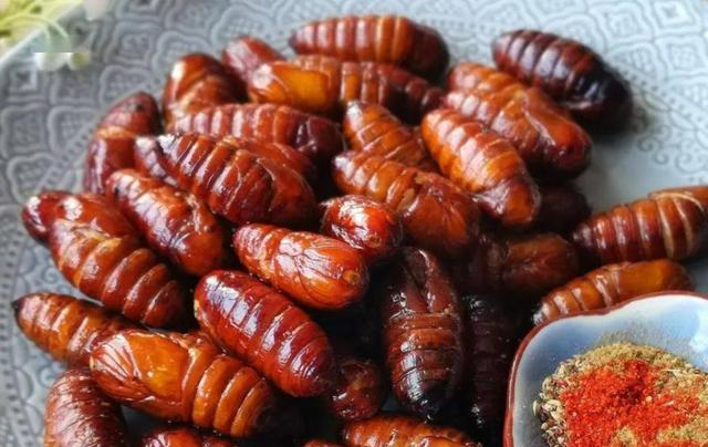 小吃|东北五大奇葩美食，冻梨竟没上榜，当地人心头爱外地人给钱都不吃