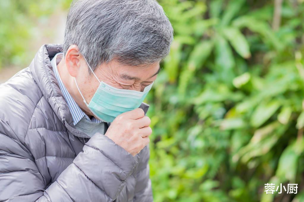 “久咳不愈,肺气必虚”,建议中老年:阳康后多吃4物,养肺润肺