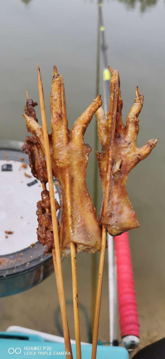 |钓虾农场作钓，酣畅淋漓擒巨物！