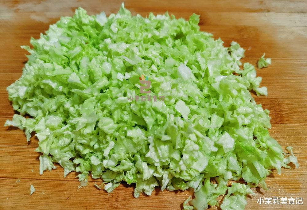 |12月22日冬至吃饺子,无论素馅还是肉馅,牢记“2放2不放”,鲜香好吃味不怪