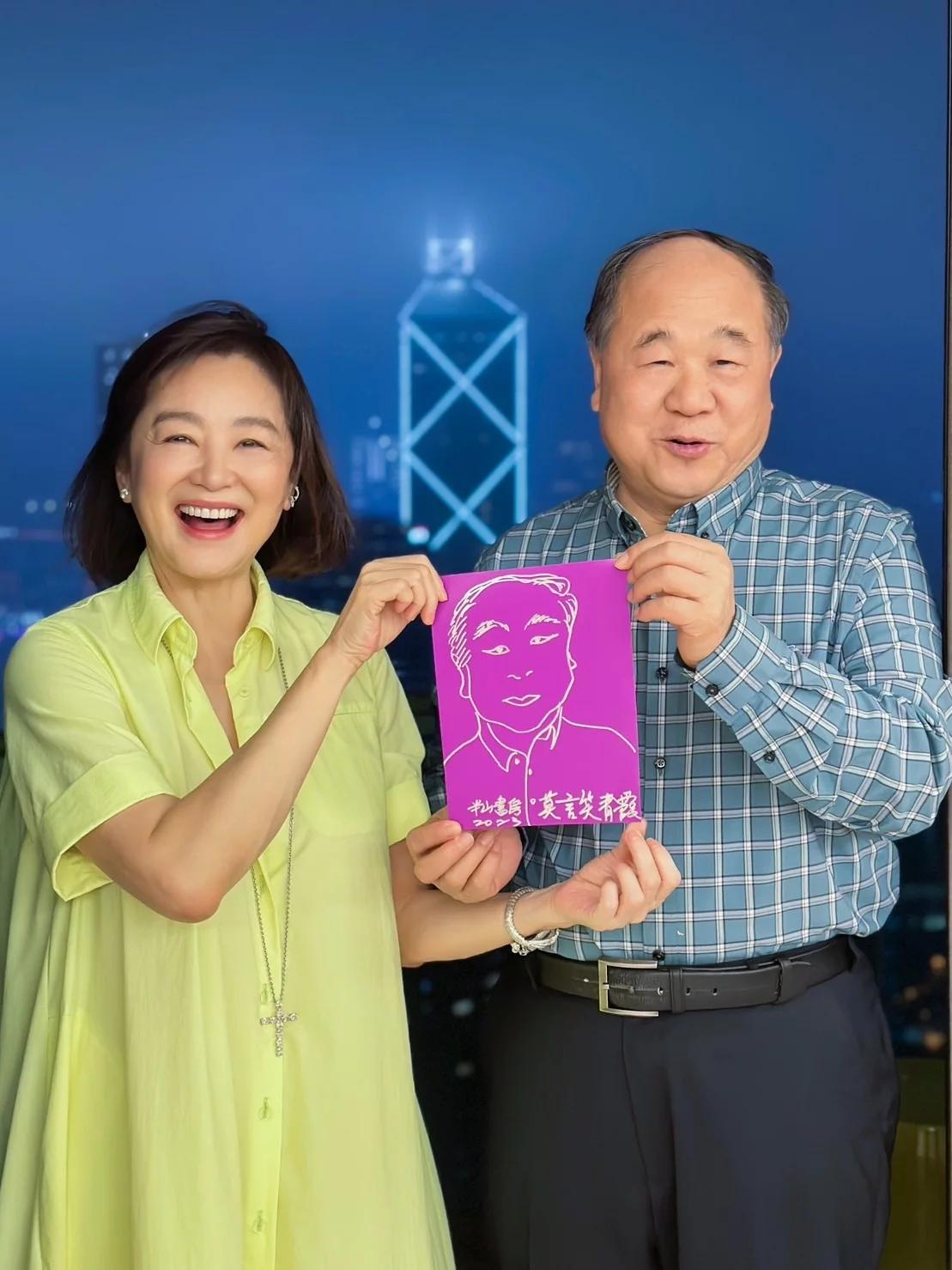 莫言|巅峰聚会！林青霞请作家莫言到自家豪宅吃饺子喝茅台，现场照曝光