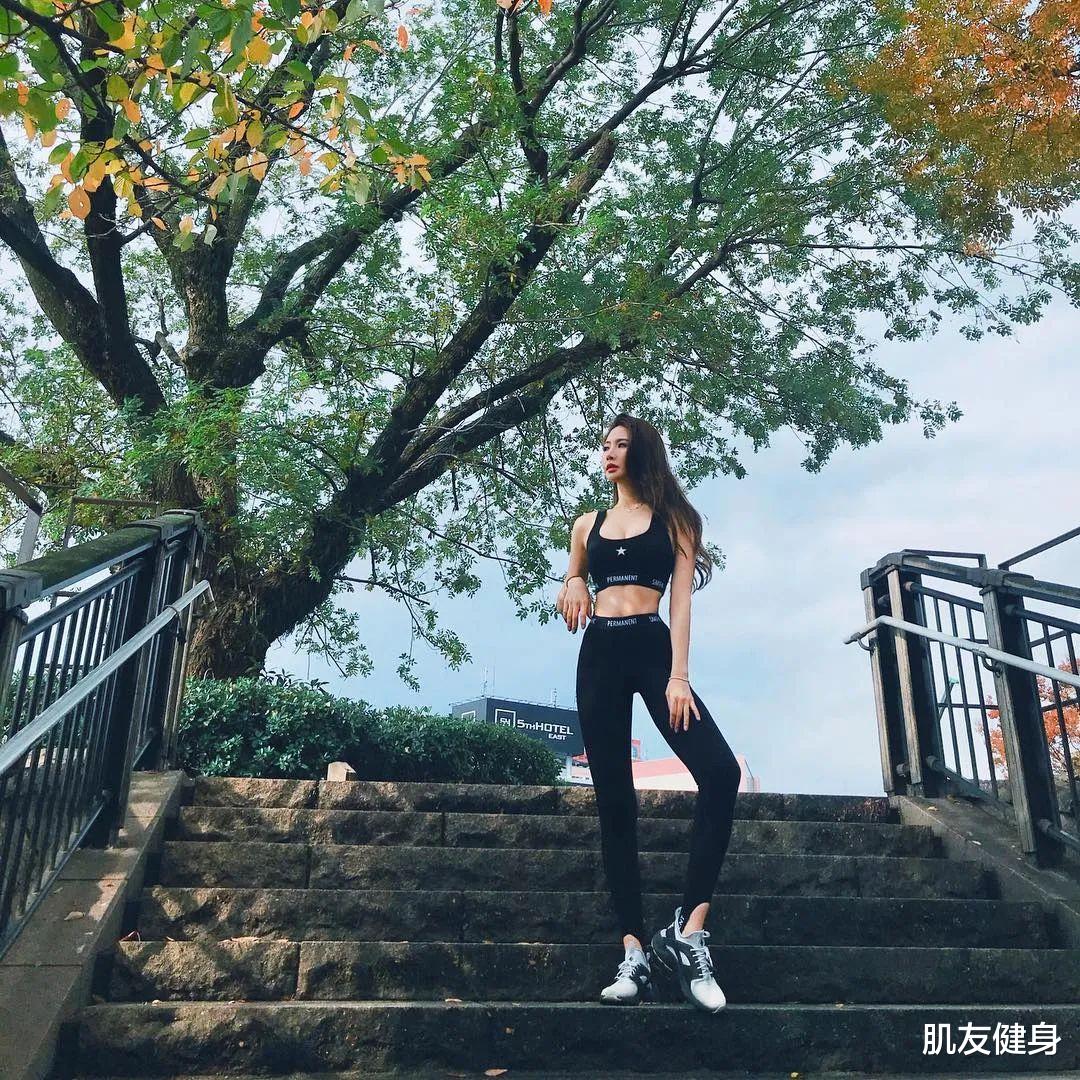 健身|女主播健身5年打造尤物身材,是不是你的菜?