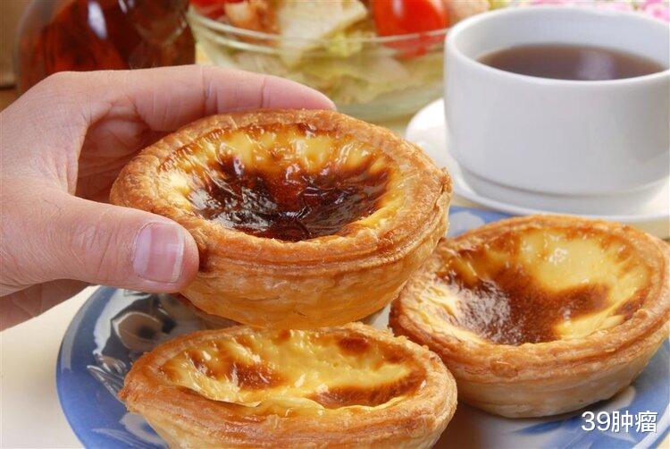 全球近一半肝癌在中国，提醒：家中的这4种食物，尽早撤下餐桌！