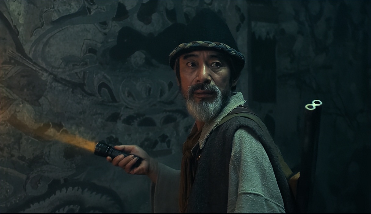 离开潘粤明高伟光，新鬼吹灯迎来新摸金组合，上线1天就直逼第一