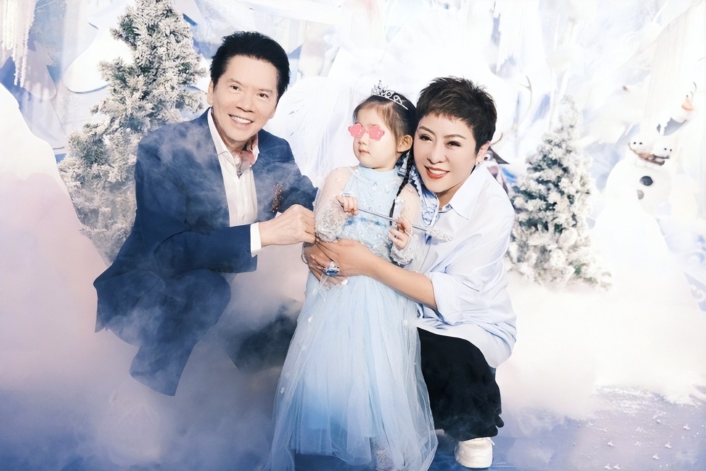 向太为孙女庆生，透露孙女的可爱之处，还透露孙女和向佐有趣的事