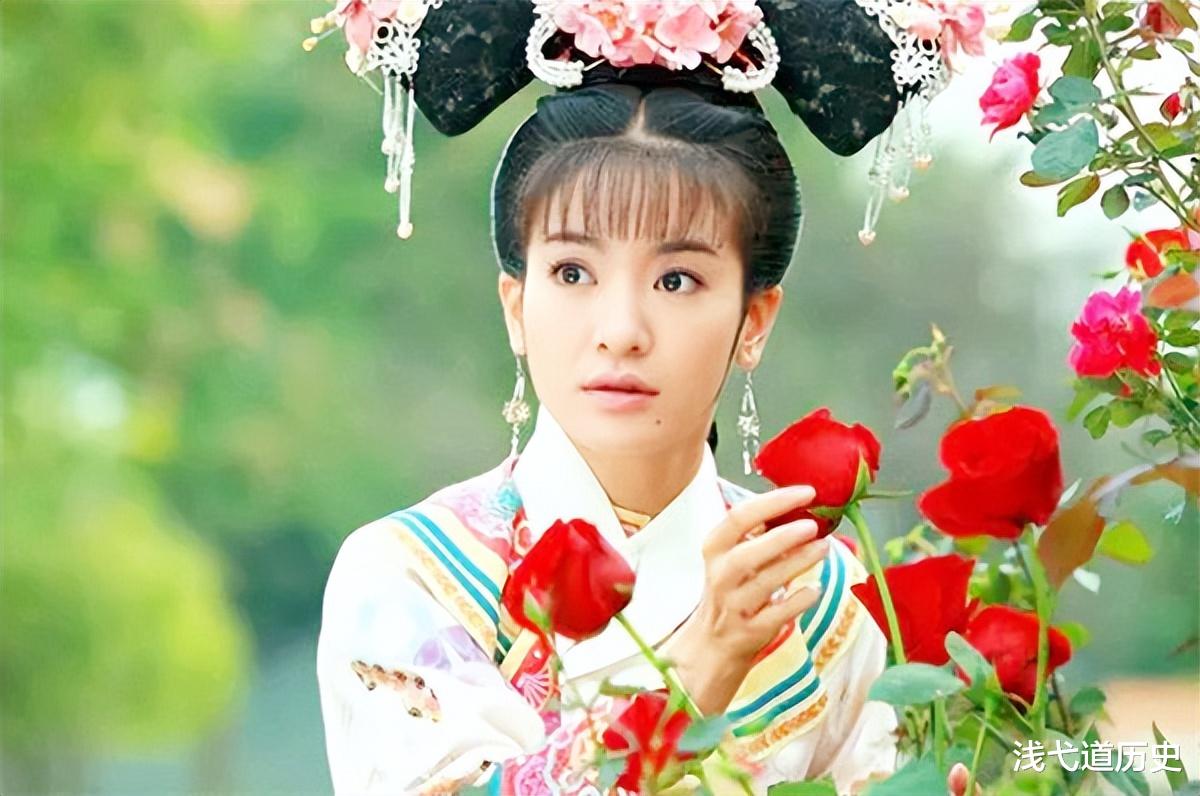 同是嫁给永琪,知画凌晨出嫁,再看小燕子?谁妻谁妾一目了然