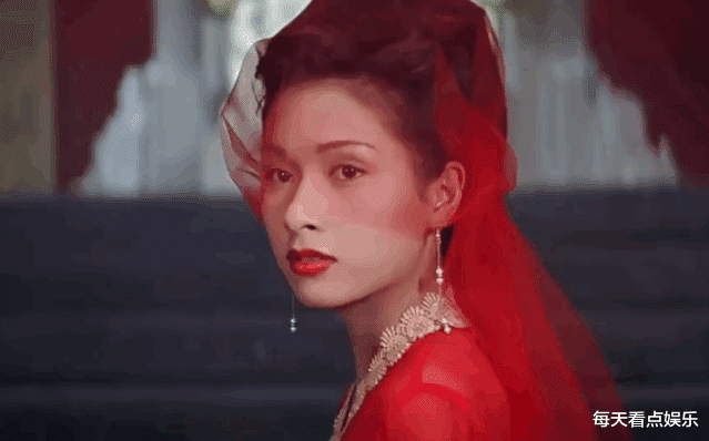 与古天乐暧昧,被一巴掌毁掉星途,49岁“最美亚姐”已无人问津?