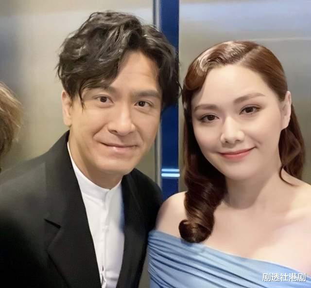 TVB知名金童玉女大婚在即，晒过大礼照片，各种富贵金器超抢镜