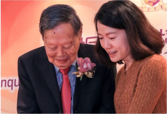 杨振宁被曝时日不多,从遗产分配来看,早已看清翁帆真实嘴脸