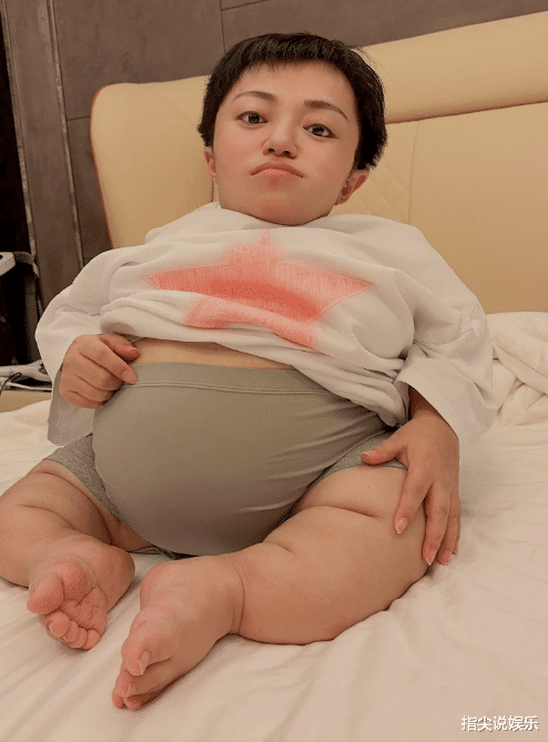 袖珍富豪李喜梅大婚，陪嫁1000W和广州3套房，男方26岁，是演员