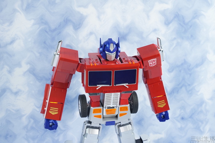 机器人|能自动变形的“擎天柱”,背后或是消费级机器人产业的未来