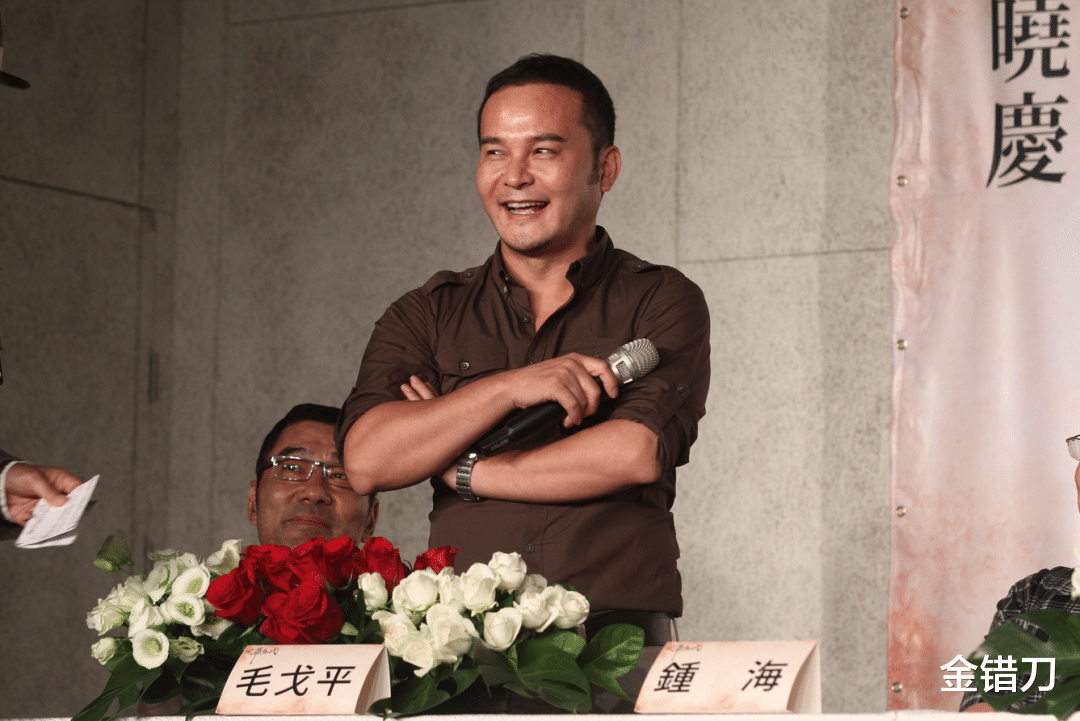 毛戈平|给美女换脸,年赚16亿!最会“耍大牌”中国男人,还在狂飙
