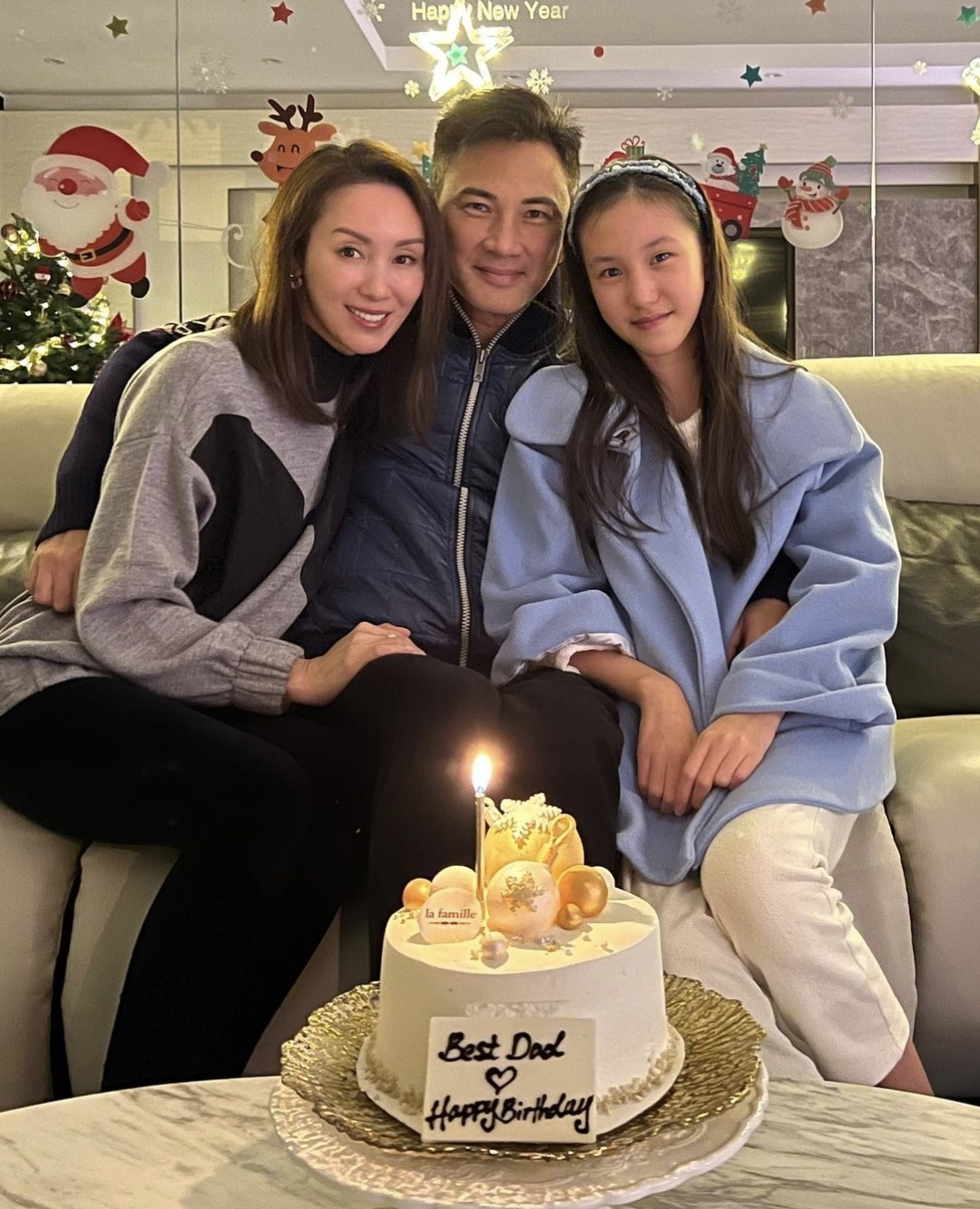 成龙|林文龙郭可盈庆结婚19周年,维多利亚港旁共进晚餐,获岳母送水晶