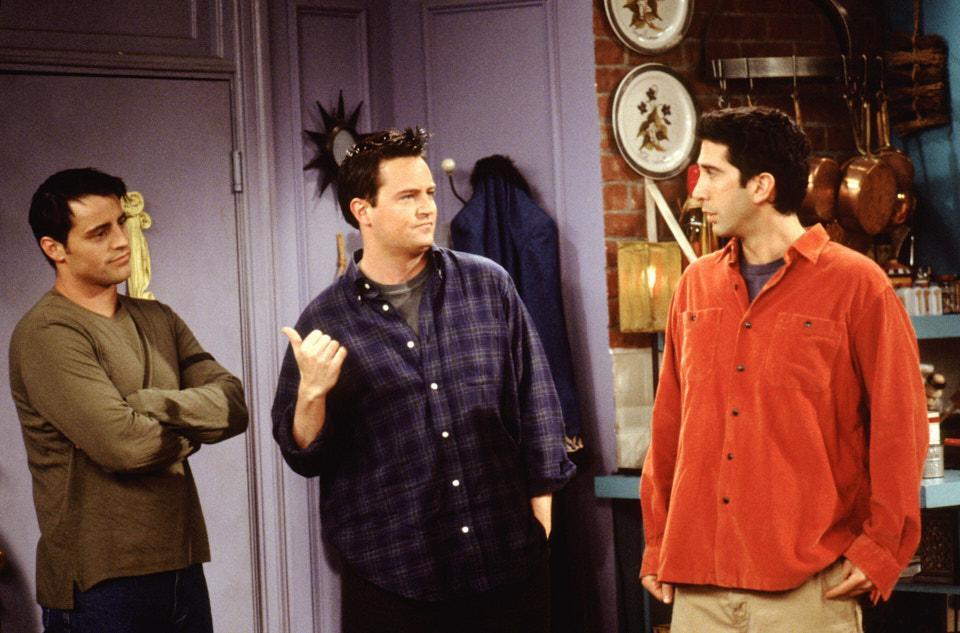 仅3天娱乐圈就有4人去世,一人患癌,一人脑出血,最小的只有35岁