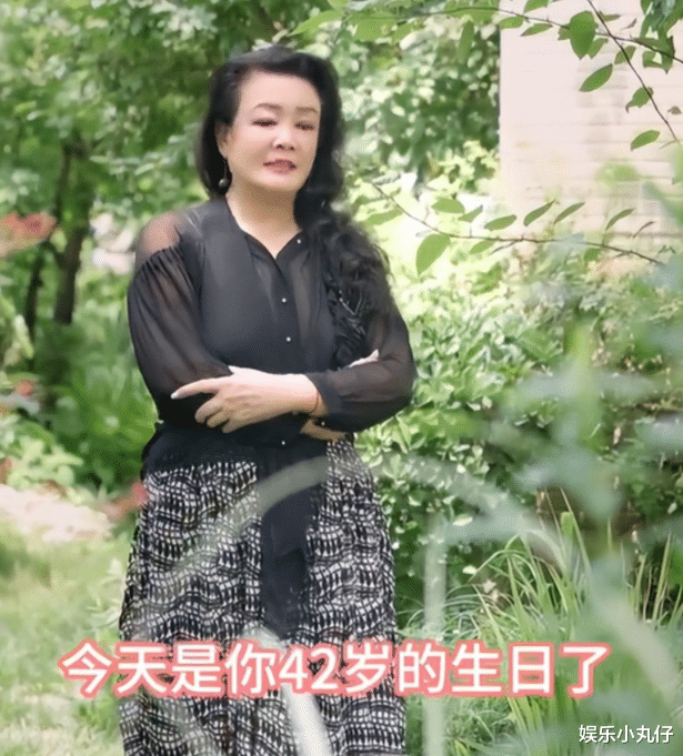 ?要复合?张颖颖发暧昧文字,重获汪小菲欢心,大S疑遭光头抛弃?