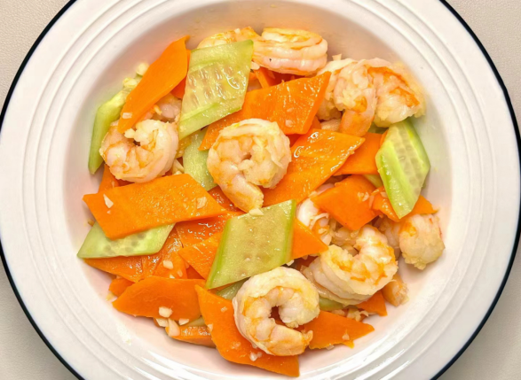 虾仁|深秋,鸡肉牛肉靠边站,多给家人吃这菜,营养全面,全家人都爱吃