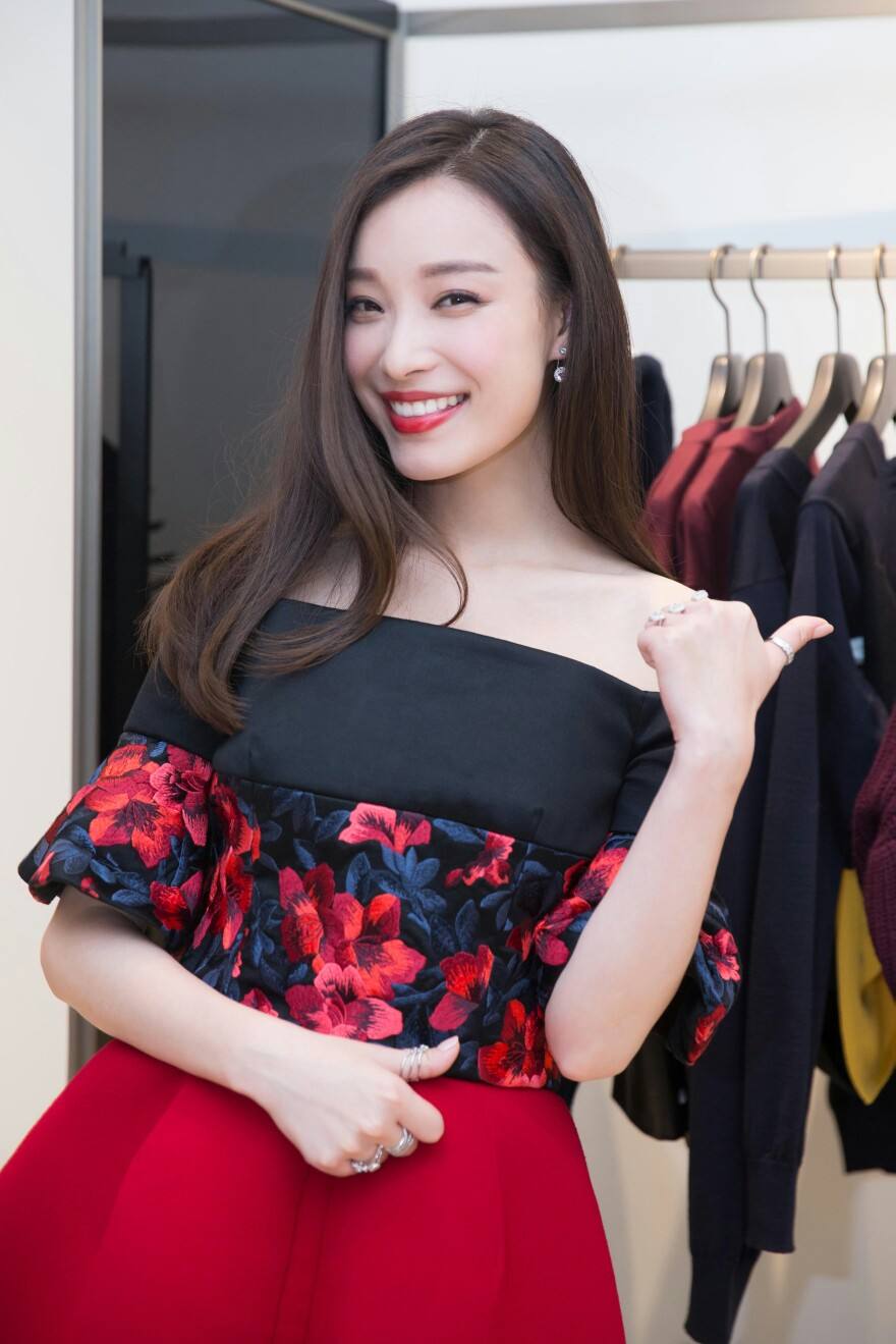 星光大赏8个大八卦:王一博素颜倪妮撞衫,赵露思王鹤棣待遇惹争议!