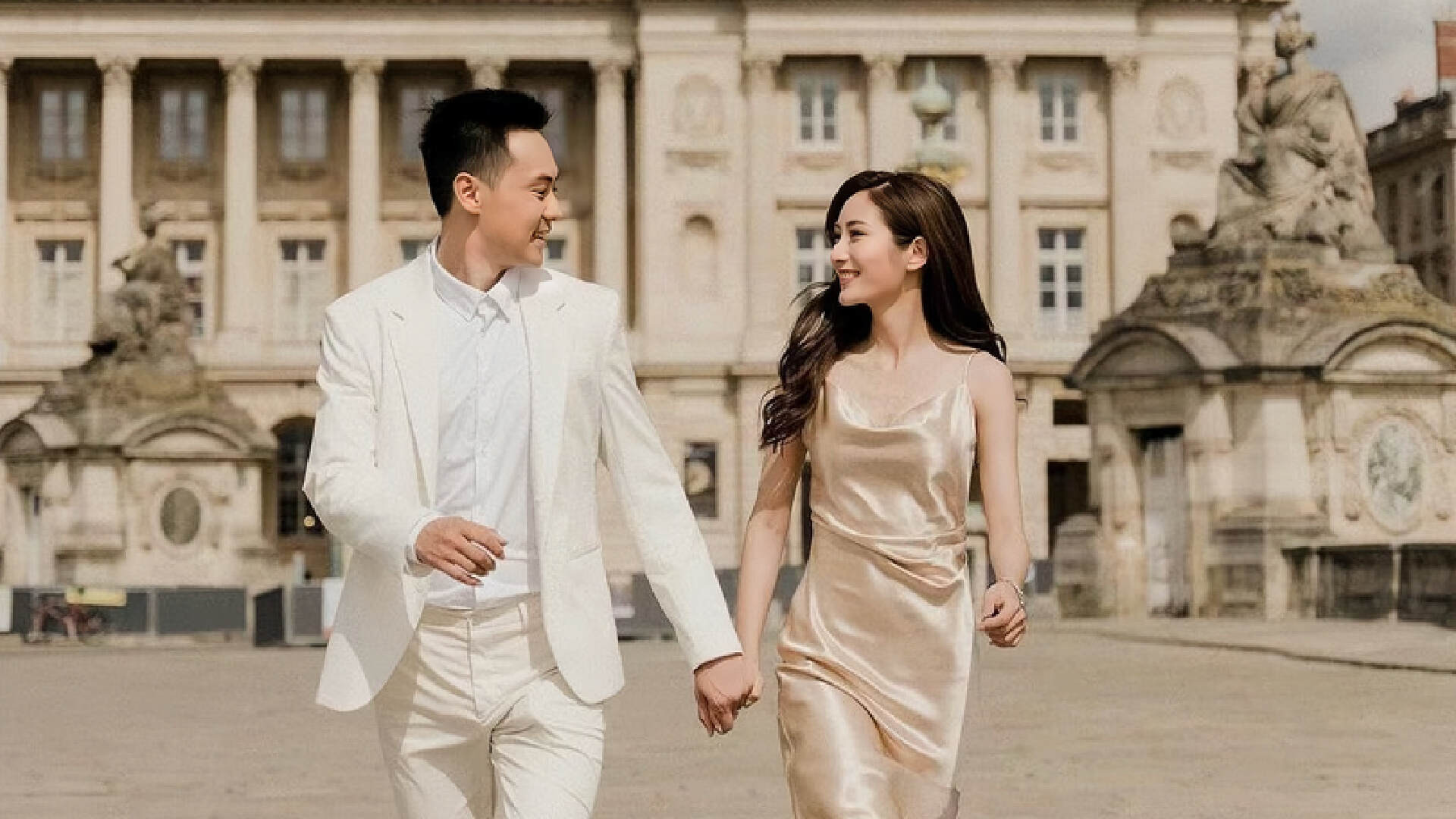 恭喜！TVB知名女星突然晒照宣布结婚，如愿嫁入豪门做阔太太