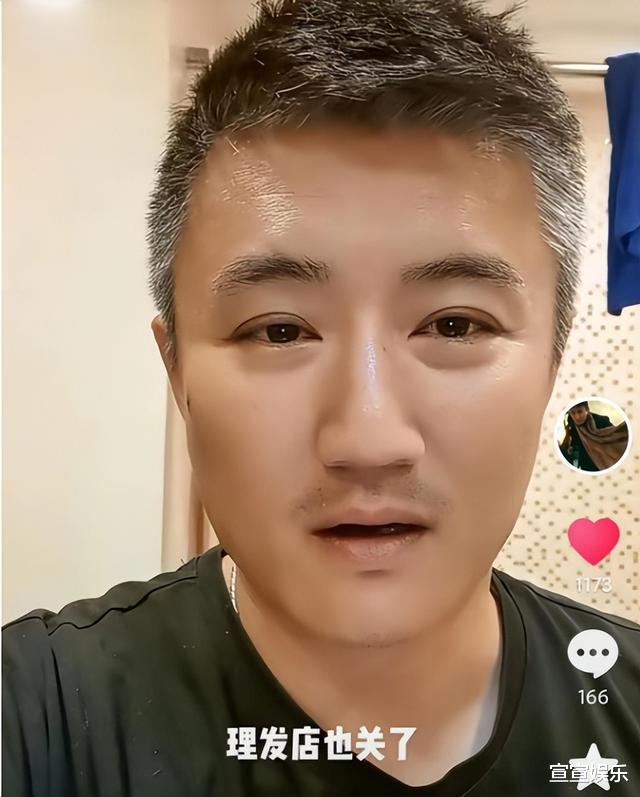 金铭|8位内地过气艺人现状: “法印”晚年直播叫卖,“阿译”卑微求工作