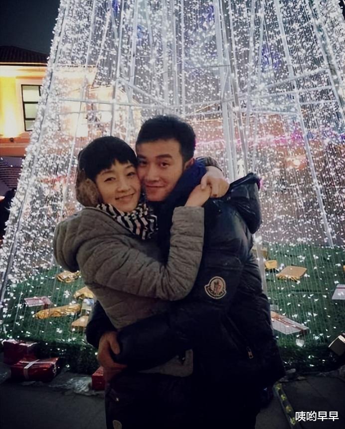 管虎|分手19年后再看马伊琍管虎,她离婚带娃仍潇洒,他娶贤内助传婚变