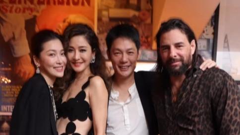 周励淇|傅程鹏周丽淇秀恩爱！参加姐姐生日宴甜蜜合影，前妻程愫挣钱养娃