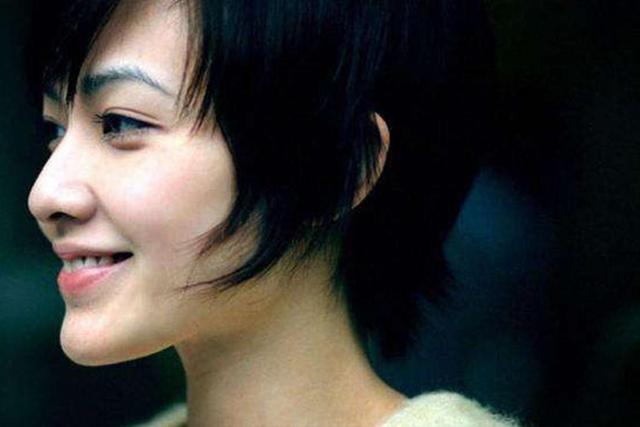 44岁的范晓萱现在如何?她曾有纹花臂和打舌环,为男友摘除过子宫