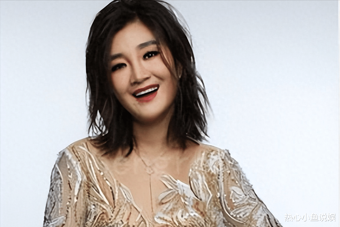 4年前，那个被刀郎告上法庭后退出歌坛的降央卓玛，现在怎么样了