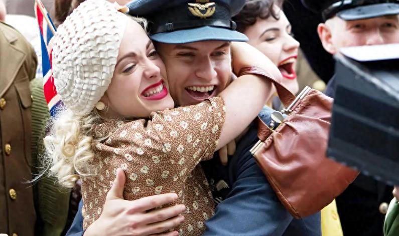 克里斯·埃文斯倾情演绎,英雄的诞生与正义的战斗,引发观众深思