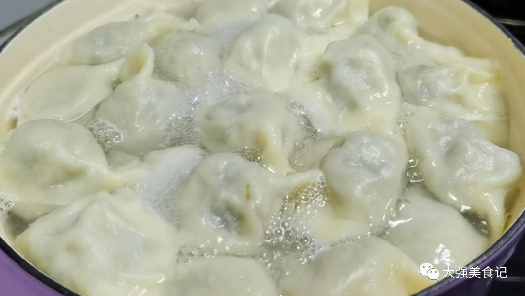 成都|它是10月“第一鲜”,只有半个月食用期,鲜嫩营养,遇见别手软