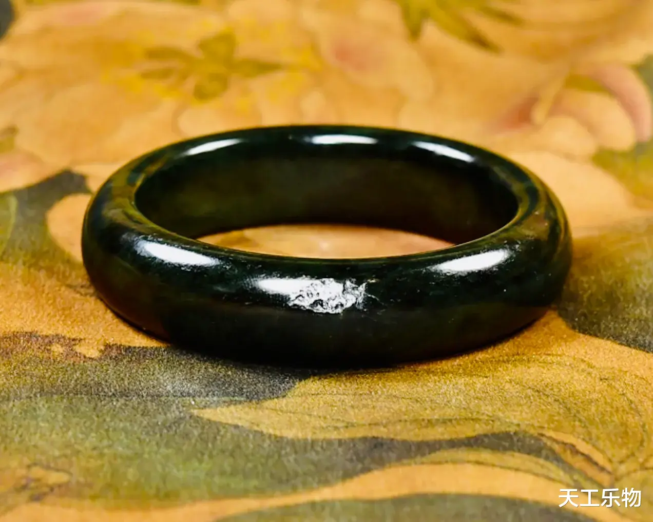 如履薄冰的买玉人！究竟有没有不会造假的和田玉？