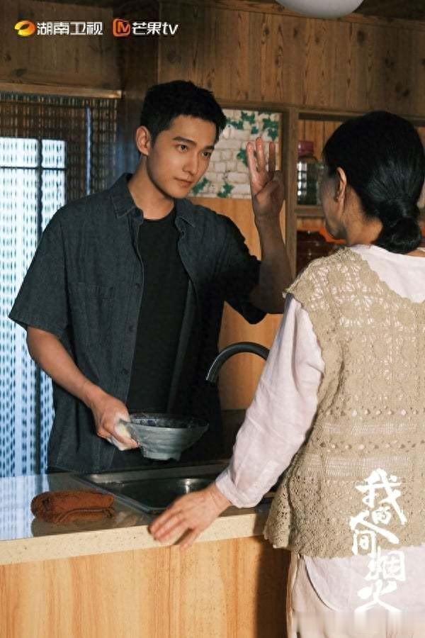 2023暑期演员网络搜寻量TOP10！ 肖战第6，檀健次赢杨洋，热巴第3