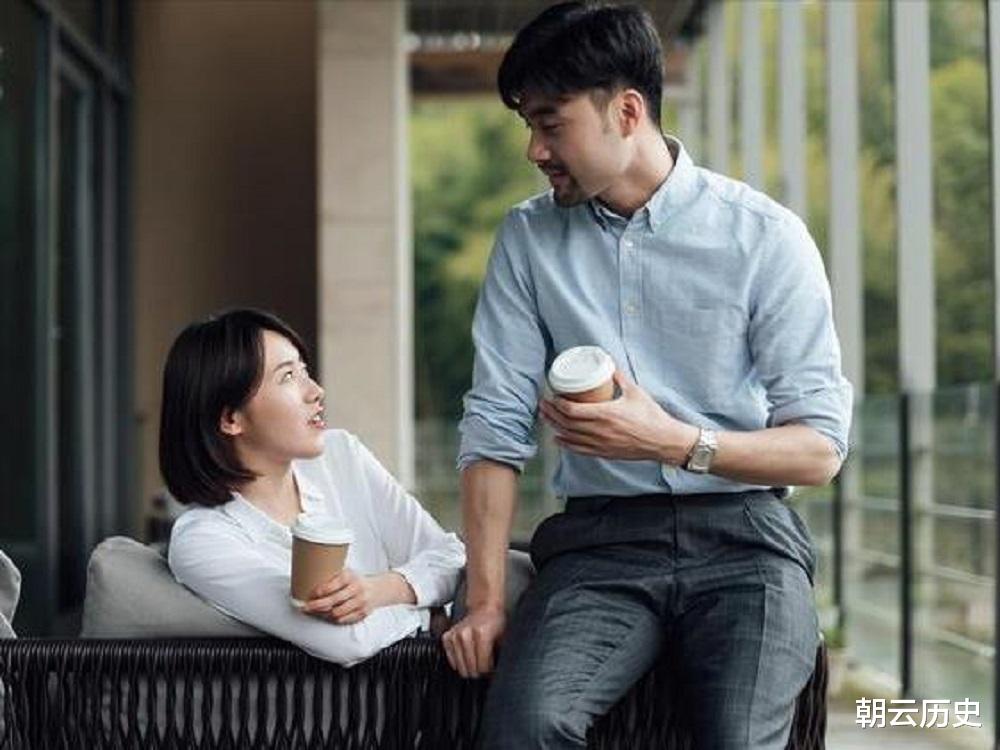 女子出轨母亲男友,两人大打出手,聊天记录毁三观