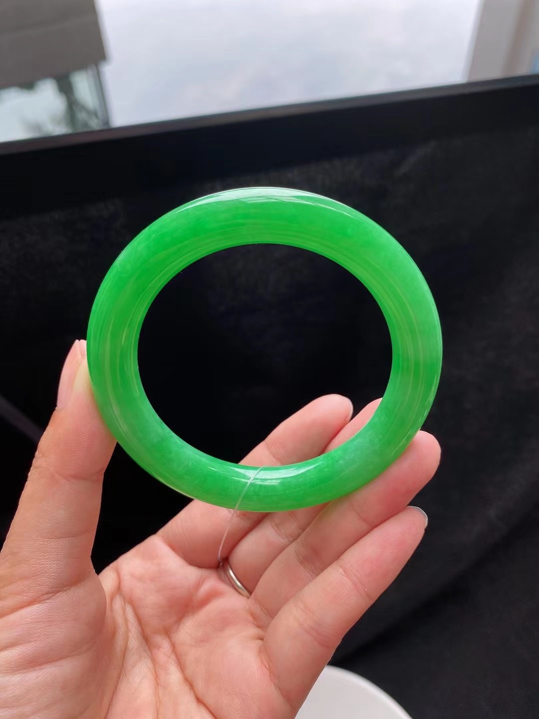 戴过满绿圆条手镯吗？