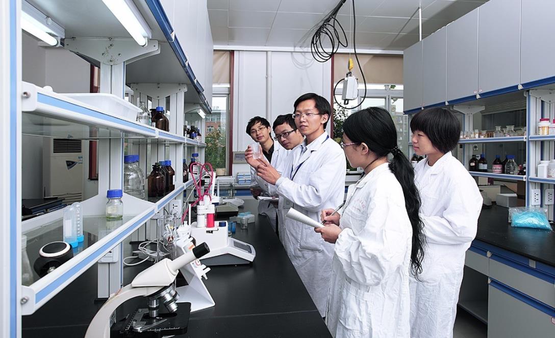 心理学|父母没人脉背景，学生尽量别“碰”这3个专业，毕业不好找工作