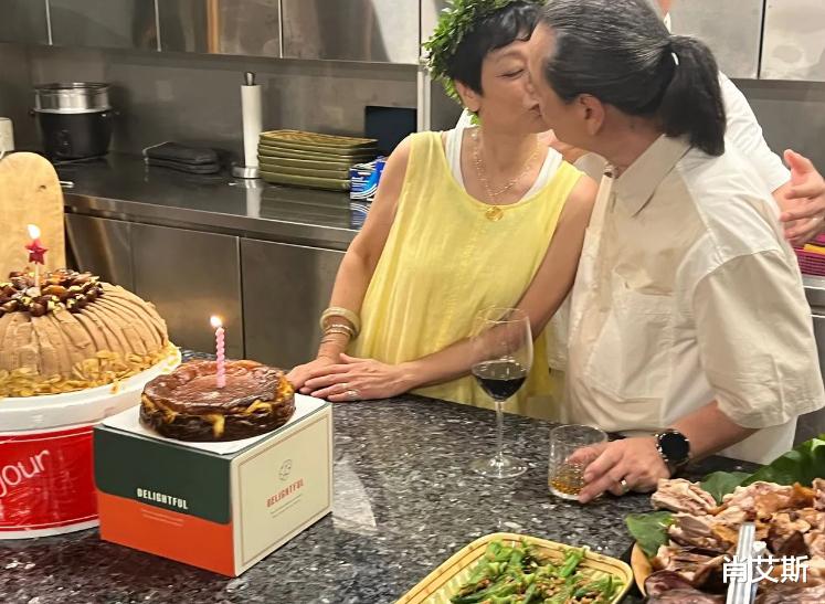 老蒋爱孙狂追做荒唐事, 与绑匪淡定周旋, 难怪张艾嘉有底气未婚生子