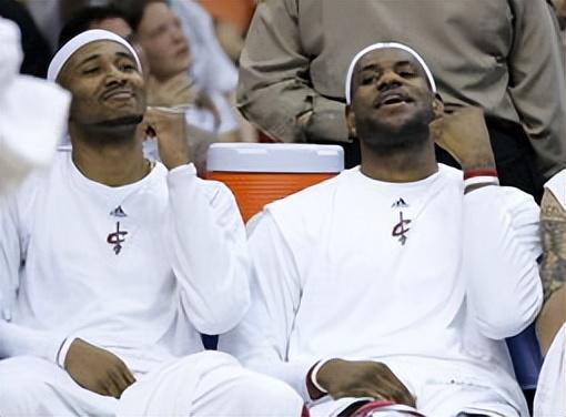 勒布朗·詹姆斯|?詹姆斯20年职业生涯，把哪个球员带成全明星？说出来你可能不信