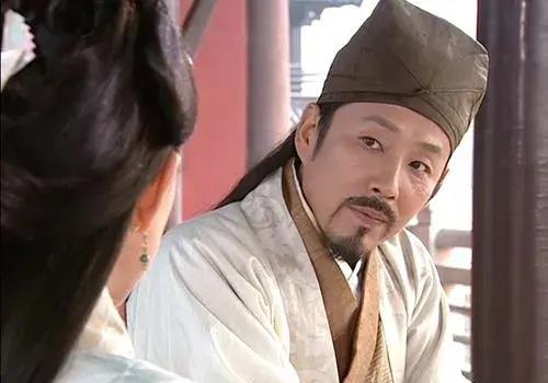 张凯丽|明明演技一般，却硬吹成“老戏骨”