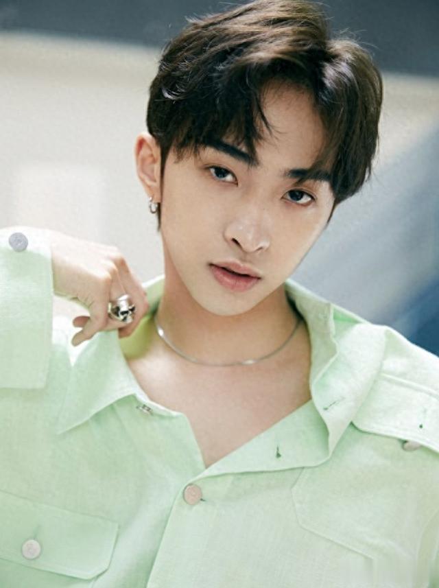 庾澄庆儿子正式“出柜”,发文称:我是同性恋,为自己感到骄傲!