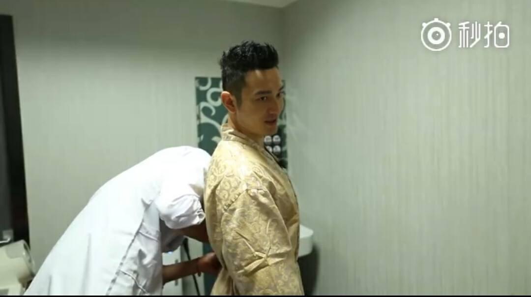 黄晓明|从《中餐厅》追到《极限挑战》,总算找到了黄晓明离婚的真相