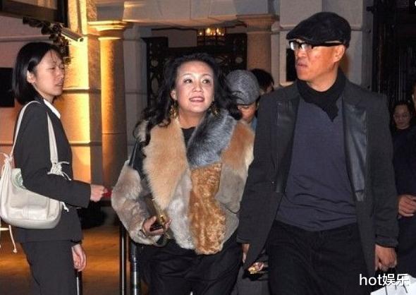 张兰|被骂“白眼狼”,离开张兰就凉凉,文文首播吃酸辣粉,人气过万