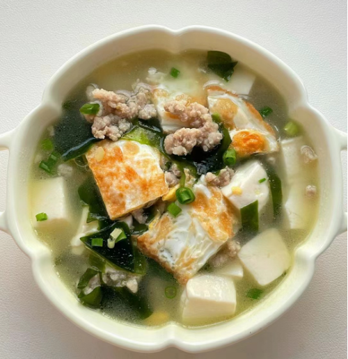 豆腐|11月，无论多忙，多给孩子喝这汤，营养全面，舒服度过秋冬季