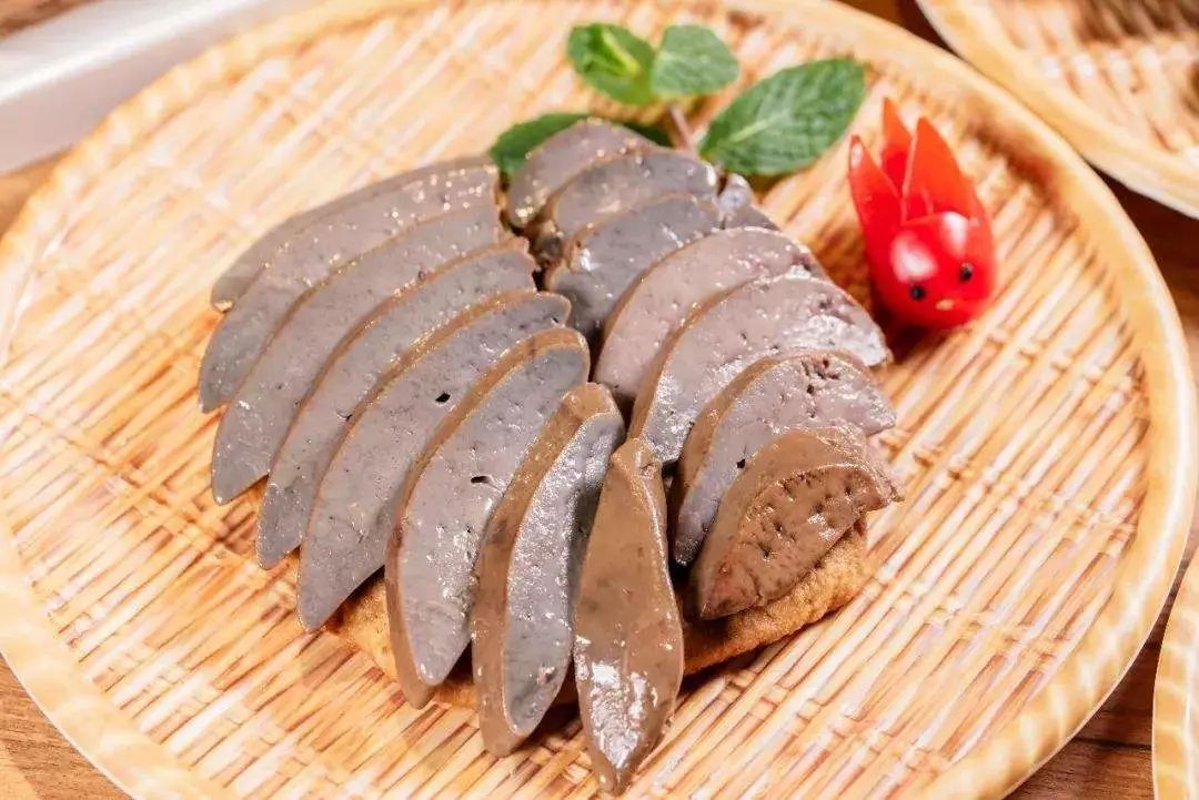 猪肝|猪身上最便宜的食材，养血补肝又健脾，三天吃一次，眼睛更明亮