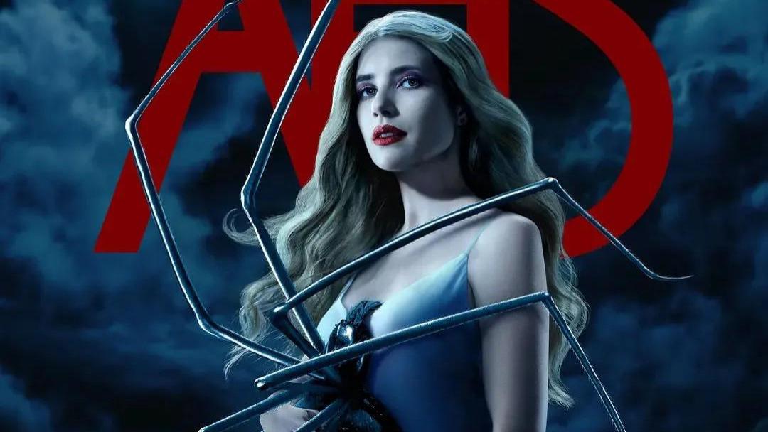 《美国恐怖故事》第十二季发布最新海报，艾玛罗伯茨与金·卡戴珊亮相