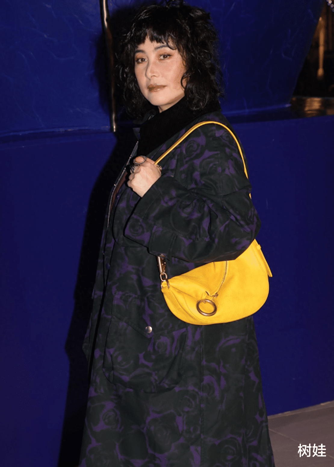 何超仪徐濠萦同场相拥不尴尬，决裂多年已和好，自曝已四年没见面