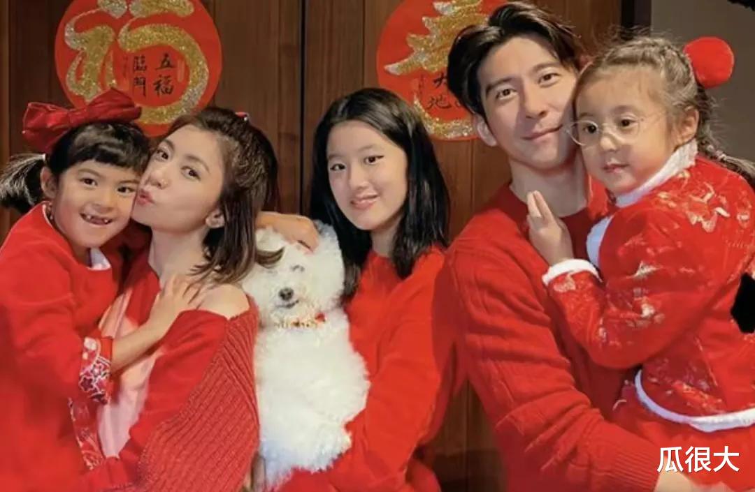 曝梧桐妹偏心孙志浩,在亲爸家里是独女,贾静雯那有俩妹妹共享母爱