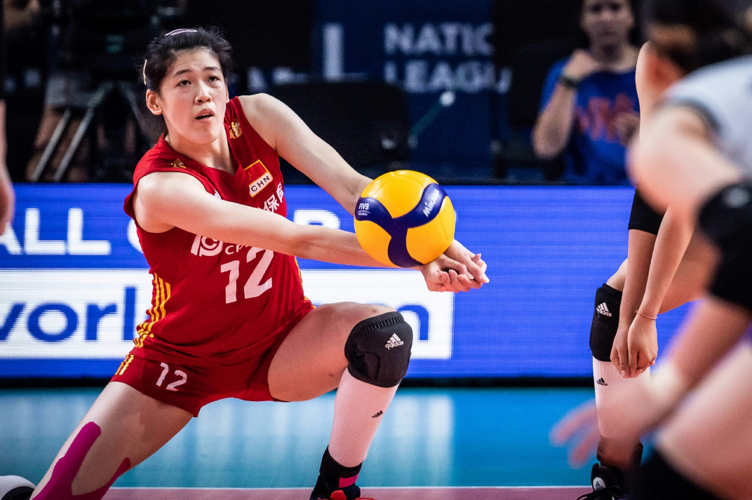 女排4大人物有望回归,郎平年薪再超1千万,联手朱婷3人或可夺冠 - 体育