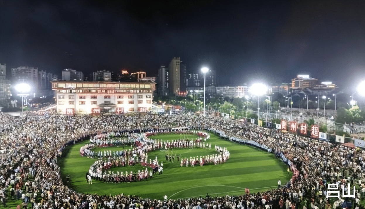 脉脉|董路喷村超不职业,笑话!在中国足球圈“职业”是骂人的话